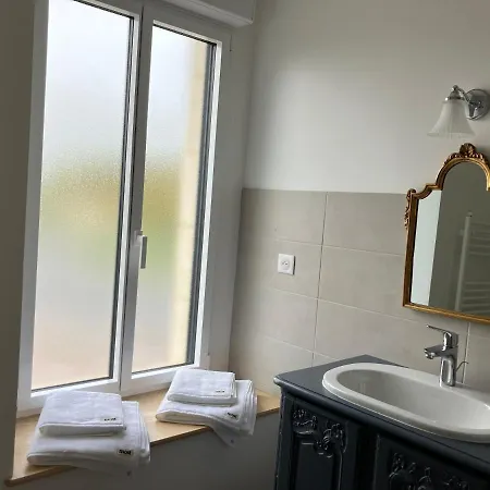 La Velogirouette Holiday home Feuguerolles-Bully