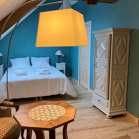 La Velogirouette Holiday home Feuguerolles-Bully