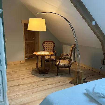 Holiday home La Velogirouette *